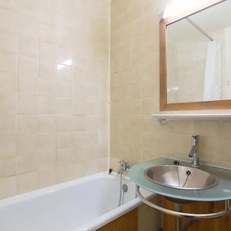 Apartment Le Curling B - Val Claret-27 By Interhome